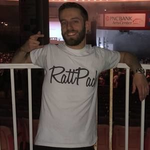 Meet your Posher, Derek